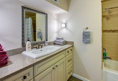 Others 5 2 Mi to Saltwater State Park: Home in Des Moines