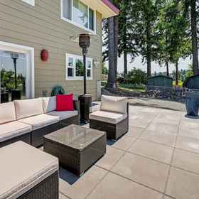 Primary image12 Mi to Saltwater State Park: Home in Des Moines,The Commons at Federal Way飯店