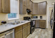 อื่นๆ 7 Hoodsport Vacation Rental w/ Private Lake Access!