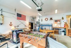 Khác 5 Pet-friendly Westport Vacation Rental w/ Hot Tub!