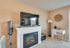 Others 4 Westport Vacation Rental: Walk to Beach!