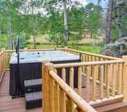 Lain-lain 2 Conifer Log Cabin Rental w/ Private Hot Tub & Pond