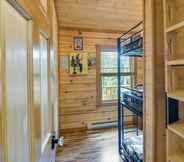 Lain-lain 4 Conifer Log Cabin Rental w/ Private Hot Tub & Pond