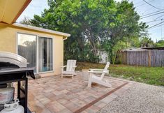 Others 7 3 Mi to Beach: Seminole Retreat w/ Patio