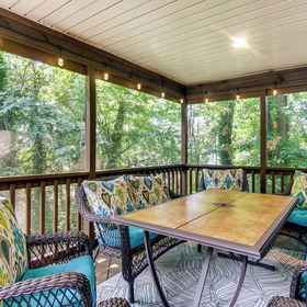 Interior 1 5 Mi to Beach: Family Gem w/ Deck in Rehoboth, Sarangi Satyajit MD Hotels