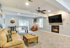 Others 6 5 Mi to Beach: Family Gem w/ Deck in Rehoboth