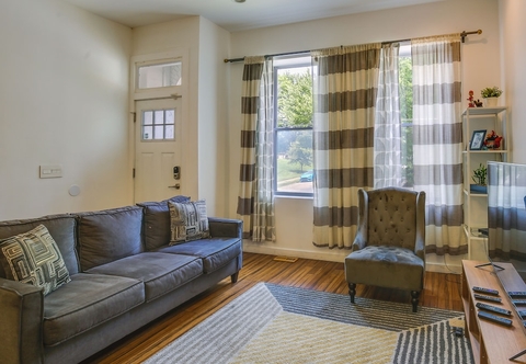 Others Modern St Louis Vacation Rental Near Benton Park!