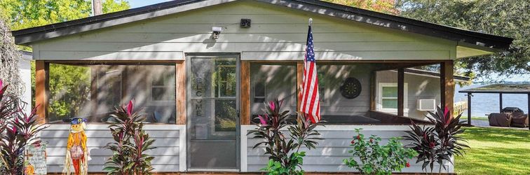 其他 Lakefront Home w/ Screened Porches in Frostproof!
