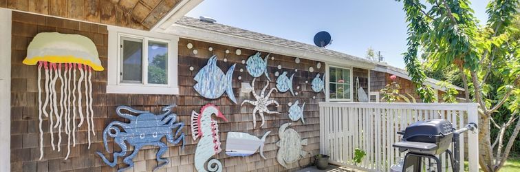 Lain-lain Coastal Lincoln City Home w/ Spacious Deck!