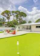 Primary image Vero Beach Vacation Rental: Pool & Putting Green!