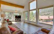 Others 2 Magnificent Ouray Home w/ Deck & Mountain Views!