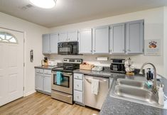 其他 4 Pet-friendly Pigeon Forge Home w/ Deck!