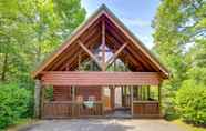 Lainnya 7 Serene Sevierville Retreat w/ Hot Tub!