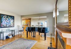 Others 3 Federal Way Vacation Rental: Bay & Mountain Views!