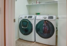 Lain-lain 5 Bright Peoria Home w/ Gas Grill & Fire Pit!