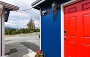 Others 3 Dog-friendly Anacortes Retreat w/ Shared Hot Tub!