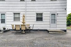 其他 Rochester Retreat Near Parks, Entertainment & More