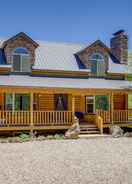 Primary image Cedar City Cabin w/ Wraparound Porch & 2 Grills!