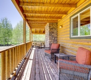 อื่นๆ 7 Cedar City Cabin w/ Wraparound Porch & 2 Grills!