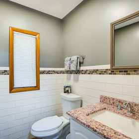 Interior 1 Lakefront New York Abode w/ Deck, Grill & Fire Pit, Villa Barone Hilltop Manor Hotels