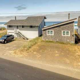 Interior1Rockaway Beach Vacation Rental Near Beach Access!,内哈莱姆湾州立公园飯店