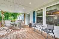 Lainnya Charming Berwick Retreat w/ Gas Grill & Deck!