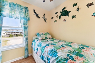 Lain-lain 4 Surf City Vacation Rental: Walk to Beach!