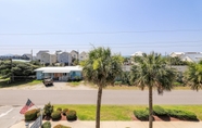 Lain-lain 3 Surf City Vacation Rental: Walk to Beach!