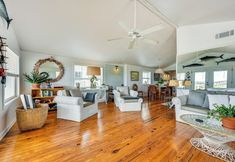 Khác 4 Oceanfront Amelia Island Cottage: Deck & Boardwalk