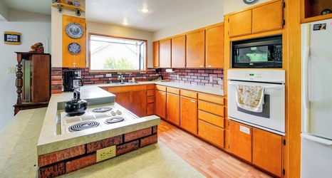 Others 2 Cozy Washington Retreat w/ Deck, Walk to Beach!