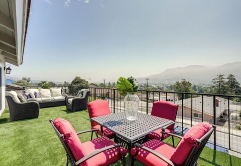 その他 Chic Santa Paula Home w/ Mountain & City Views!