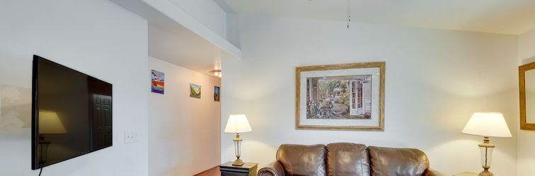 其他 Pet-friendly Medford Vacation Rental w/ Yard!