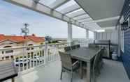 Lainnya 7 Modern Beach Block Home With Amazing Ocean View!