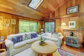 其他 4 Enchanting Arch Cape Retreat w/ Hot Tub, Fireplace