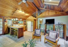 其他 7 Enchanting Arch Cape Retreat w/ Hot Tub, Fireplace