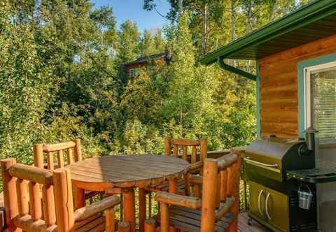 Lain-lain Star Valley Ranch Cabin Rental w/ Private Hot Tub!