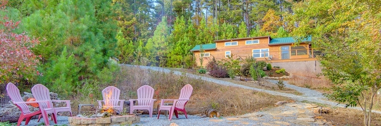 Lainnya Mill Spring Log Cabin w/ Decks & Hot Tub!