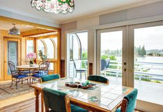 기타 7 Tacoma Home on Steilacoom Lake w/ Dock!