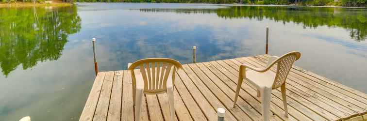 Others Lakefront Cabin w/ Dock, Grill, 8 Mi to Munising!