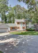 Primary image Charming Seneca Home - 3 Mi to Memorial Stadium!