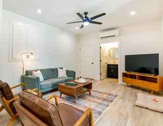 Lain-lain 2 Chic Brevard Vacation Rental < 1 Mi to Downtown!