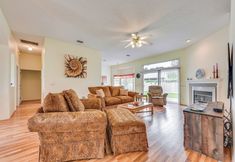 Others 5 Lovely Family Home w/ Lanai, 6 Mi to Amelia Island
