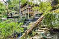 Khác Pisgah Forest Cabin w/ Mountain + Waterfall Views!
