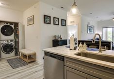 Others 4 Creek Access & Balcony: Lewes Home Near Beaches