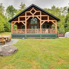 Interior1Secluded Elka Park Cabin: Hot Tub & Fire Pit!,Bailiwick Ranch and Zoo飯店