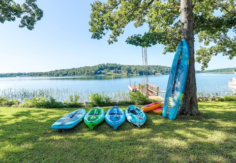 อื่นๆ Lakefront Arkansas Escape w/ Grill, Dock & Kayaks!