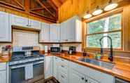 Lainnya 2 North Haverhill Cabin w/ Fire Pit & Grill!