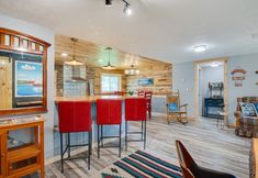 Others 4 Charming Lake Chautauqua Home: Walk to Water!