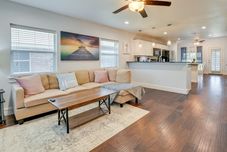 Khác 8 Mi to Mckinney: Princeton Vacation Rental!