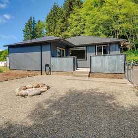 Primary image1Olympic Peninsula Vacation Rental: 1 Mi to Water,斯利普角灯塔飯店